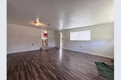 1104 Beverly Drive, Modesto, CA 95351 - Photo 20