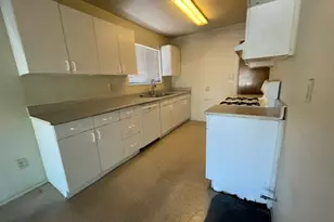 6181 Jack London Cir, Sacramento, CA 95842 - Photo 8