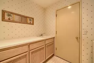 1954 D O Mills Ct, Gold River, CA 95670 - Photo 44