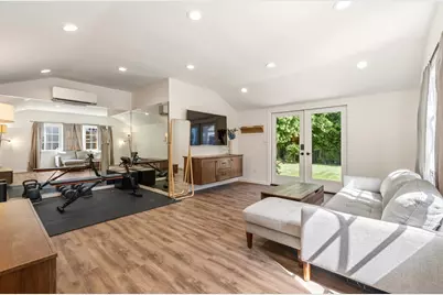 1981 9th Avenue, Sacramento, CA 95818 - Photo 28