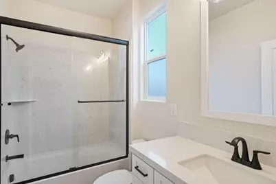 243 E E 3rd St, Tracy, CA 95376 - Photo 12