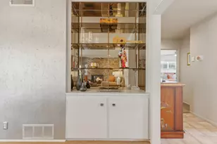 417 Little John Ln, Modesto, CA 95350 - Photo 10