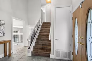 67 Rambleoak Cir, Sacramento, CA 95831 - Photo 6