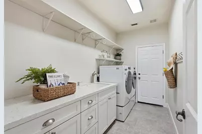 5515 Jerry Litell Way, Sacramento, CA 95835 - Photo 38