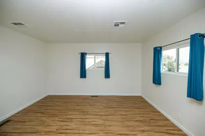 Jackson Avenue #194, Escalon, CA 95320 - Photo 30