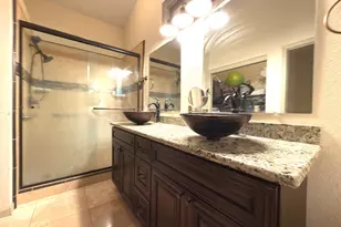 775 Oldenburg Way, Galt, CA 95632 - Photo 22