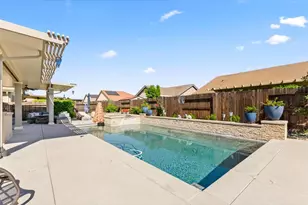 1809 Seabiscuit Way, Plumas Lake, CA 95961 - Photo 2