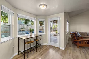 2270 Longview Dr, Roseville, CA 95747 - Photo 6