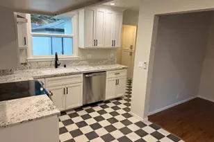 52 Coloma Way, Sacramento, CA 95819 - Photo 12