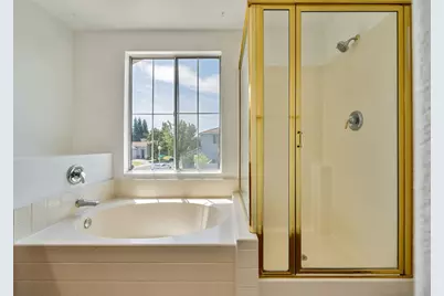 3013 Babson Drive, Elk Grove, CA 95758 - Photo 32
