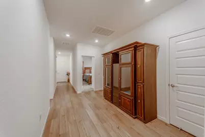1693 Bullock Drive, Woodland, CA 95776 - Photo 6