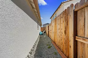 209 Dogwood Ranch Wy, Patterson, CA 95363 - Photo 24