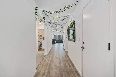 209 Dogwood Ranch Way, Patterson, CA 95363 - Photo 8