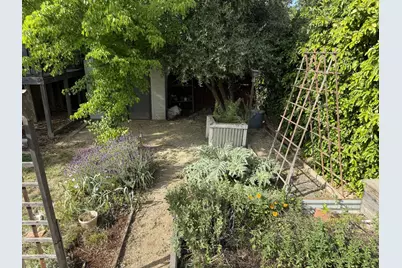 938 Snyder, Davis, CA 95616 - Photo 24