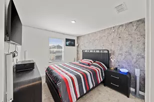 8488 Anker Wy, Elk Grove, CA 95757 - Photo 30