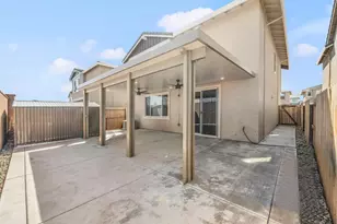 8488 Anker Wy, Elk Grove, CA 95757 - Photo 40