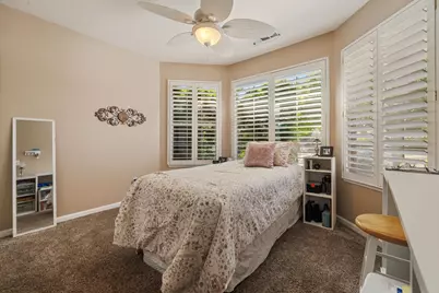 1084 Eastburg Court, Ripon, CA 95366 - Photo 8