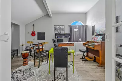 75 Via Jodi, Gustine, CA 95322 - Photo 16