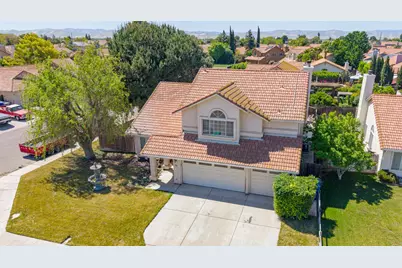 75 Via Jodi, Gustine, CA 95322 - Photo 8