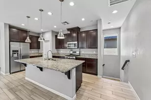 10 Palma Harbour Pl, Sacramento, CA 95834 - Photo 6