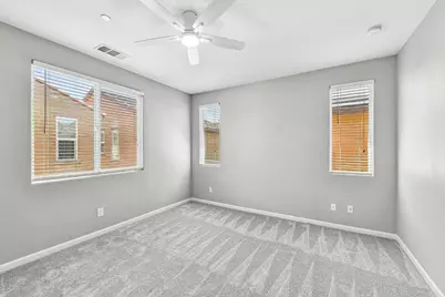 10 Palma Harbour Place, Sacramento, CA 95834 - Photo 12