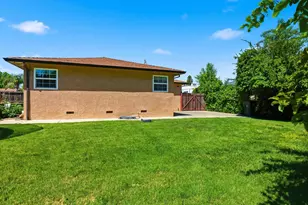 1022 Fleda Ave, Olivehurst, CA 95961 - Photo 26