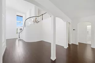 9487 Winding River Way, Elk Grove, CA 95624 - Photo 14