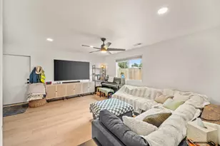 850 Eleanor Ave, Sacramento, CA 95815 - Photo 14