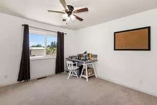 9824 Redfox Dr, Oakdale, CA 95361 - Photo 32