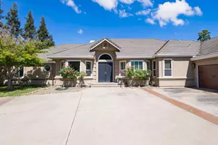 9824 Redfox Dr, Oakdale, CA 95361 - Photo 10