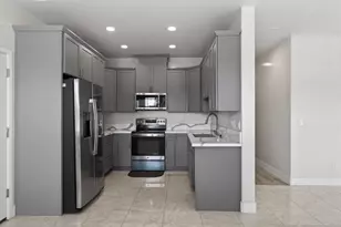 5960 Cortes Ct, Sacramento, CA 95824 - Photo 6