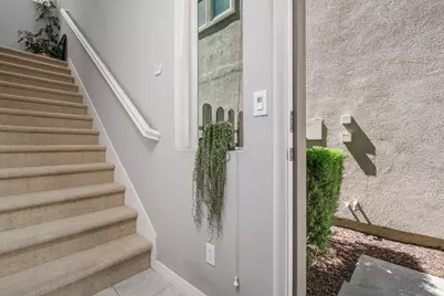 434 Crate Avenue, Sacramento, CA 95818 - Photo 4