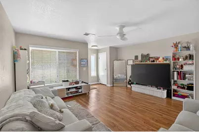 7494 Bruno Way, Sacramento, CA 95828 - Photo 6