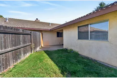 7494 Bruno Way, Sacramento, CA 95828 - Photo 30