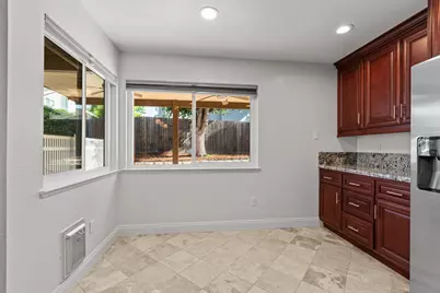 8422 Deer Fern Court, Antelope, CA 95843 - Photo 12