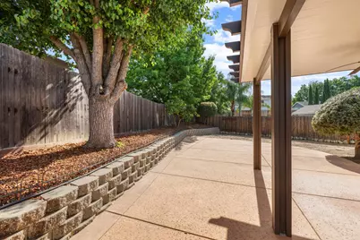 8422 Deer Fern Court, Antelope, CA 95843 - Photo 42