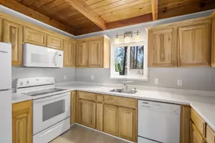 2609 Country Club Dr, Arnold, CA 95223 - Photo 10