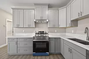 5967 Cortes Ct, Sacramento, CA 95824 - Photo 6