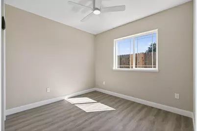 5967 Cortes Court #B, Sacramento, CA 95824 - Photo 14