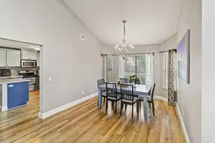 8153 La Almendra Way, Sacramento, CA 95823 - Photo 10