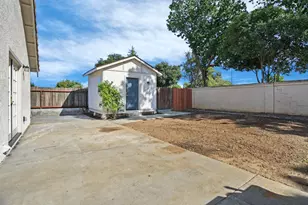 109 Silver Spruce Ct, Galt, CA 95632 - Photo 28