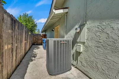 6212 Chapel View Lane, Citrus Heights, CA 95621 - Photo 58