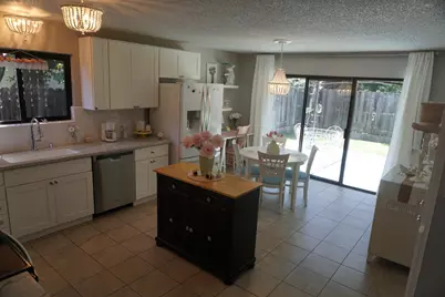 6212 Chapel View Lane, Citrus Heights, CA 95621 - Photo 34