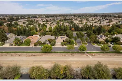 5409 Pasadena Drive, Stockton, CA 95219 - Photo 12