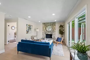 9243 Carla Way, Sacramento, CA 95826 - Photo 14