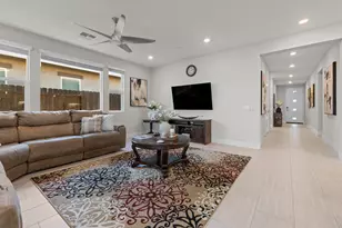 6025 Element Ln, Roseville, CA 95747 - Photo 14