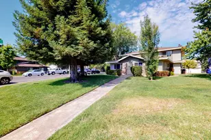 6201 Carlow Dr, Citrus Heights, CA 95621 - Photo 2