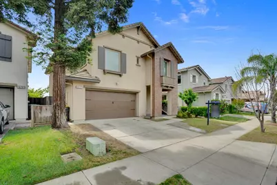 16777 English Country Trail, Lathrop, CA 95330 - Photo 2