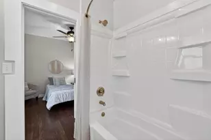 3301 33rd St, Sacramento, CA 95817 - Photo 30