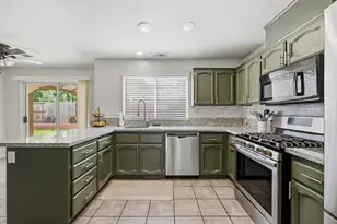 8748 Redwater Dr, Antelope, CA 95843 - Photo 14